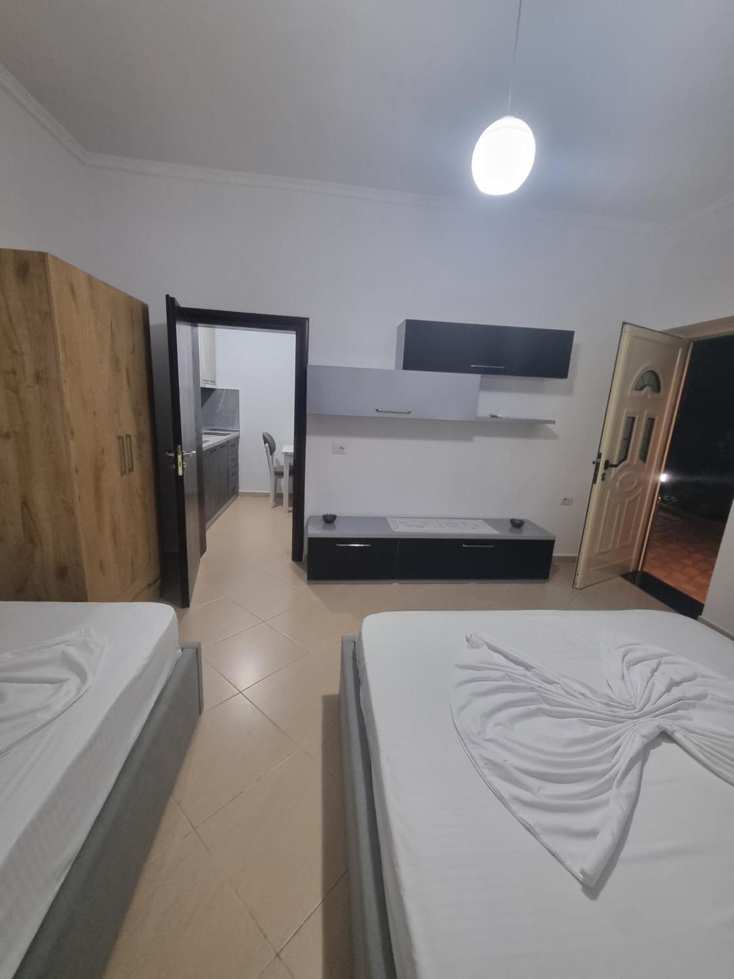Vila Megi-Rent Room วญอเรอ ห้อง รูปภาพ
